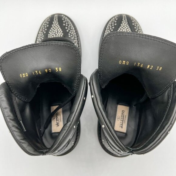 Valentino Garavani Black Rockstud Ankle Hiking Boots - Picture 11 of 12